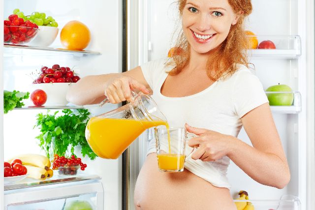 Starasz się o dziecko? Zadbaj o dietę, może pomóc w zajściu w ciążę