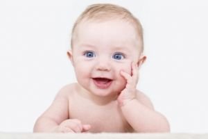 COVID-19 w ciąży nie szkodzi mózgom dzieci